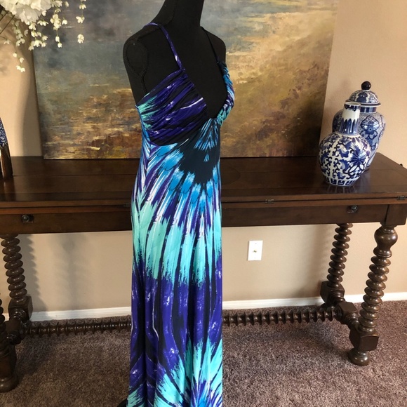 Blue Peacock Maxi Dress - Picture 6 of 11